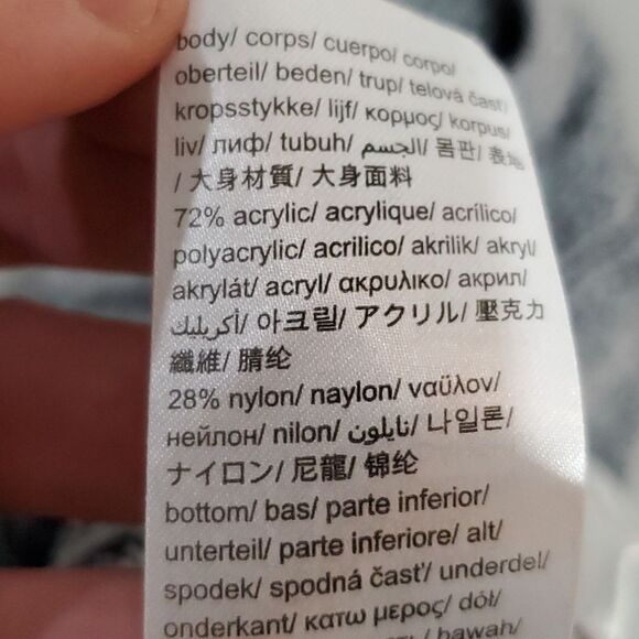 CALVIN Klein small grey long sleeve sweater - Picture 7 of 7